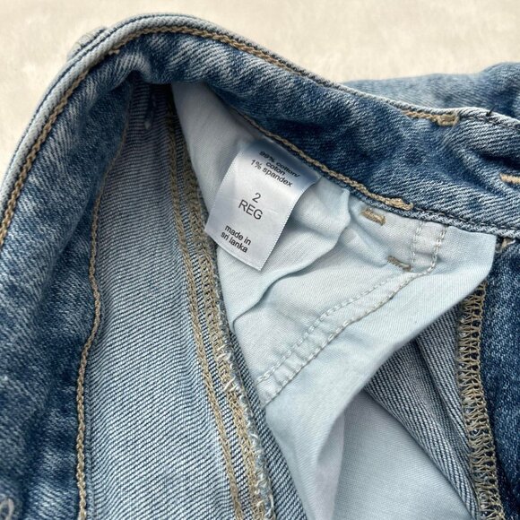 Women's Like New Nicely Distressed Darker High-Rise Skinny Jeans by Maurices - Picture 5 of 5